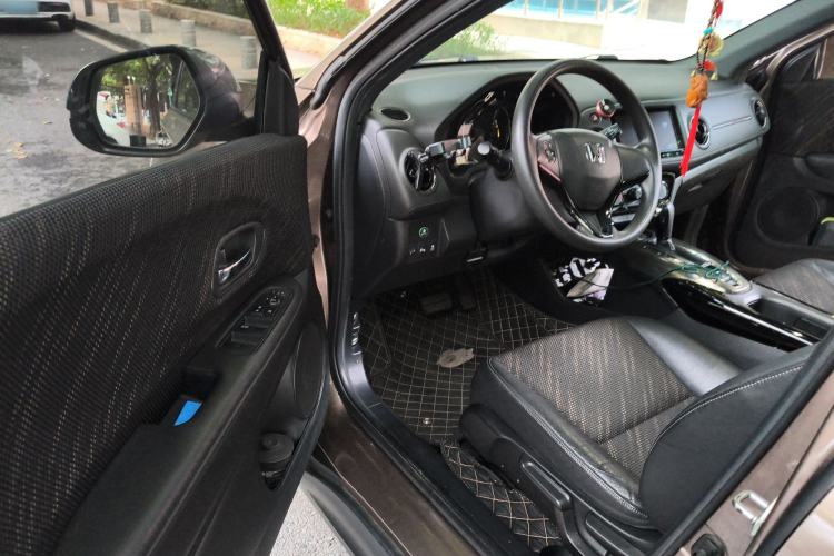 Used Honda XR-V 2015 1.8L EXi CVT Comfort Version
