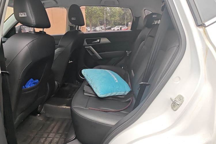 Used Haval H2 2017 Red-Label 1.5T Automatic Two-Wheel Drive Luxury Model Left Rear Seat