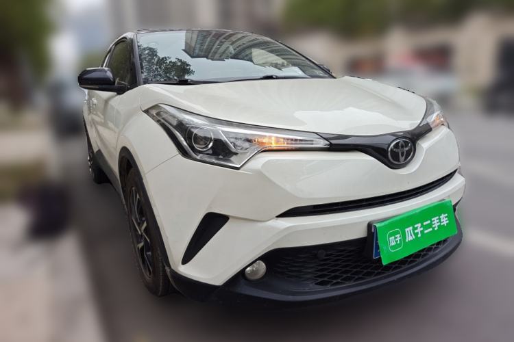 Used Toyota C-HR 2018 2.0L Leading Edition China VI