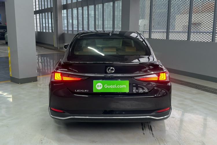 Used Lexus ES 2018 200 Excellence Edition China V Standard
