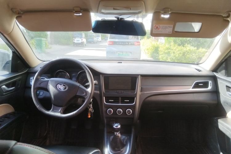 Used Bestune B30 2016 1.6L manual Comfort trim level