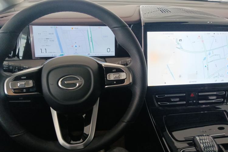 Used GAC Trumpchi M8 2024 Master Series 400T Ultimate Edition Interior 2