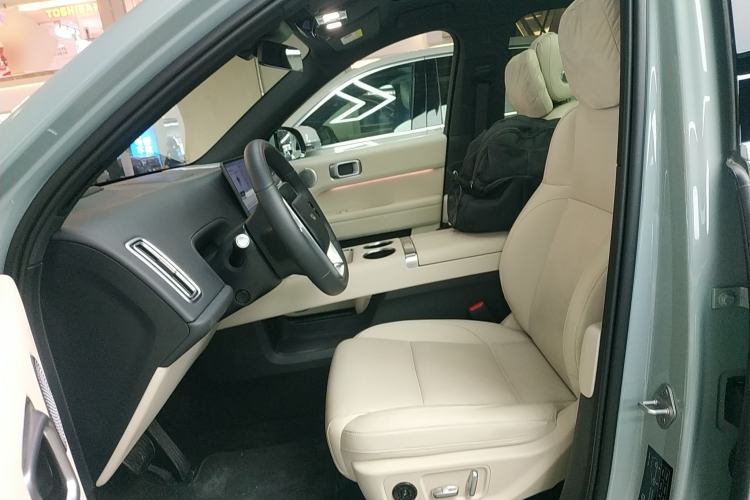 Used Li Auto L6 2025 Pro Smart Refresh Edition Left Front Seat