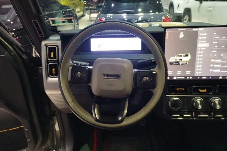 Used iCAR V23 2025 501 Four-Wheel Drive Intelligent Driving Version