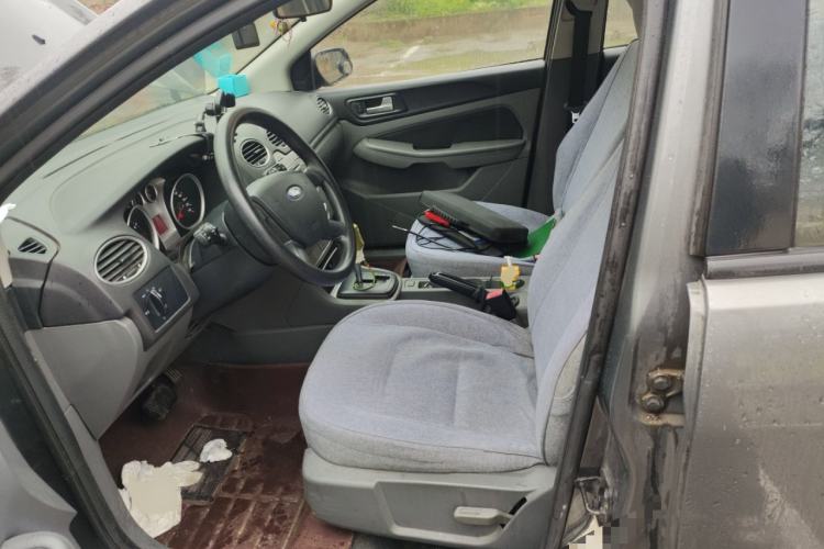 Used Ford Focus 2013 Hatchback Classic 1.8L Automatic Base Model
