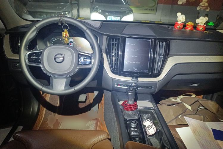 Used Volvo XC60 2020 T5 4x4 Smart Luxury Edition
