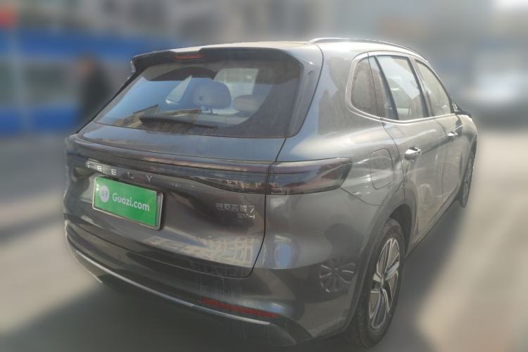 Used Geely Galaxy Xingjian 7 EM-i 2025 120km Exploration+ Version
