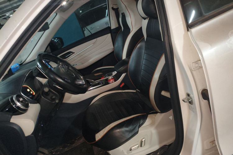 Used MG Pilot 2021 400TGI Automatic Two-Wheel Drive Trophy Flagship Edition