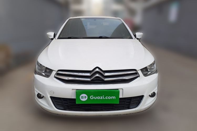 Used Citroen Elysee 2015 Zhishang Edition 1.6L Manual Fashion Model