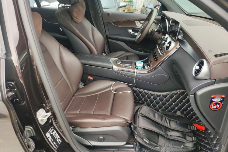 Used Mercedes-Benz GLC 2021 GLC 260 L 4MATIC Luxury Model
