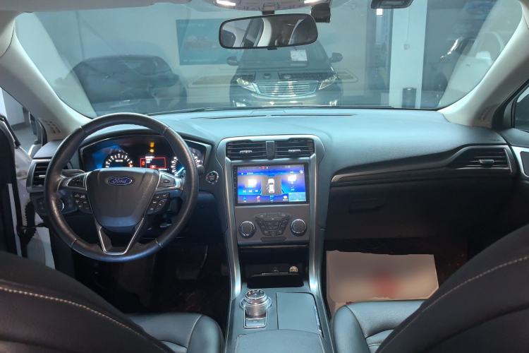 Used Ford Mondeo 2018 EcoBoost 200 Smart Control Fashion Model China VI Standard