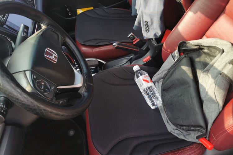 Used Honda Crider 2015 1.8L automatic luxury edition
