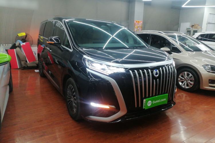 Used Denza D9 2022 EV 600 Four-Wheel Drive Prestige Model
