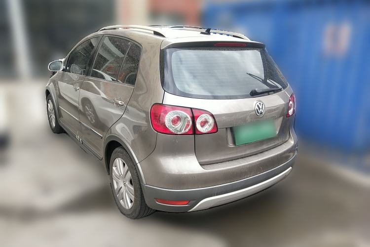 Used Volkswagen Golf 2011 1.4TSI Cross Golf Rear Left 45 Deg