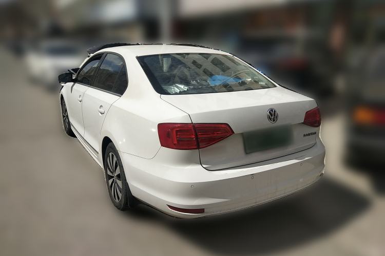 Used Volkswagen Sagitar 2017 1.6L Automatic Comfort Model
