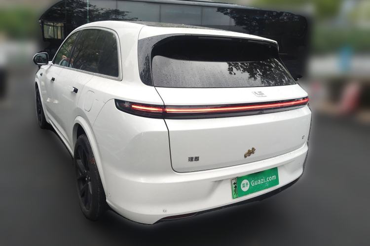 Used Li Auto L7 2023 Air model
