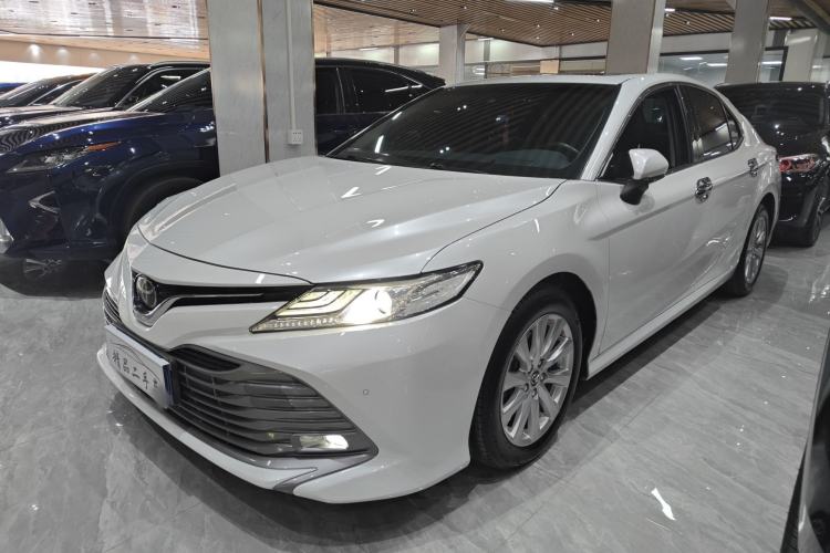 Used Toyota Camry 2018 2.0G Luxury Edition