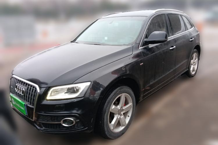 Used Audi Q5 2018 Collector's Edition 40 TFSI Ambition Model