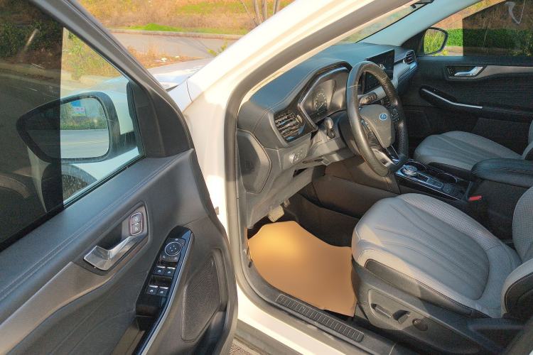 Used Ford Escape 2020 EcoBoost 245 Two-Wheel-Drive Titanium Edition