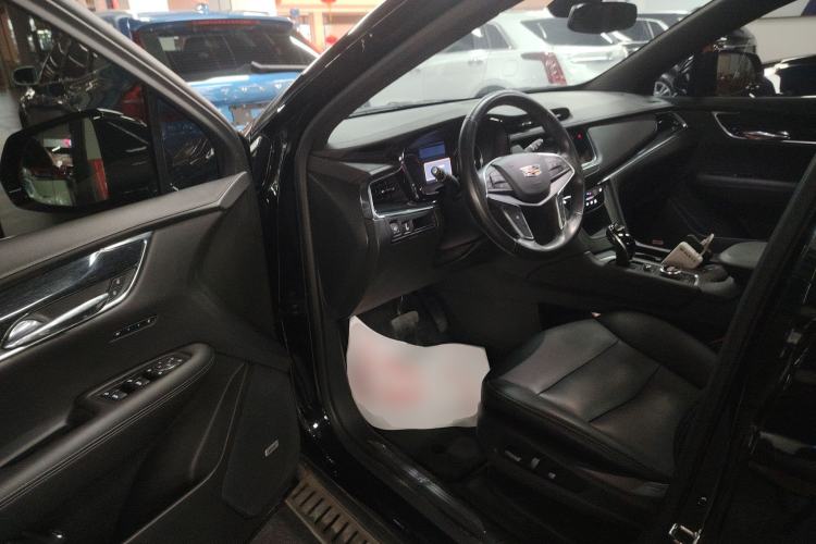 Used Cadillac XT5 2021 2.0T Two-Wheel Drive Luxury Version