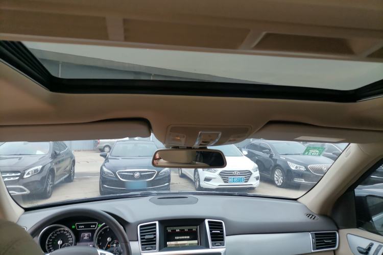 Used Mercedes-Benz M-Class 2015 ML 320 4MATIC