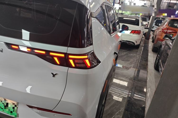 Used AION Y 2021 70 Intelligent Dynamic Edition Right Rear Taillight