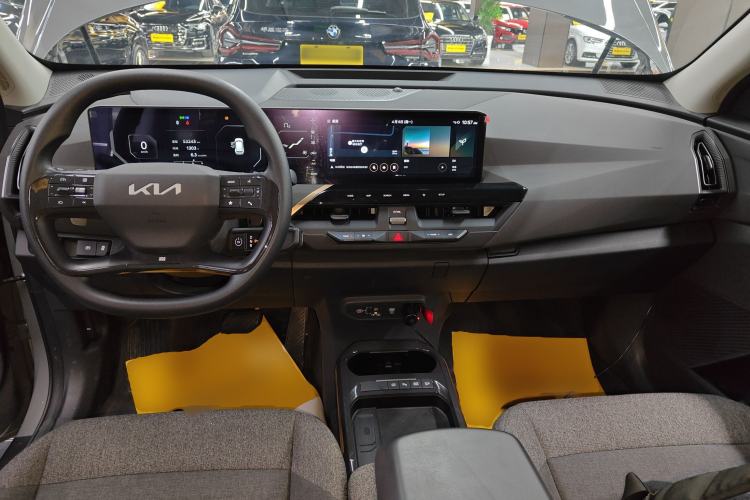 Used Kia EV5 2024 530 Light
