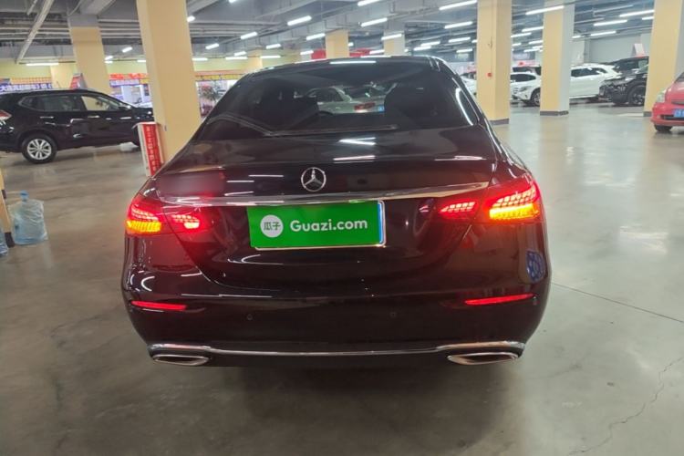 Used Mercedes-Benz E-Class 2022 Second Facelift E 300 L Fashion Edition
