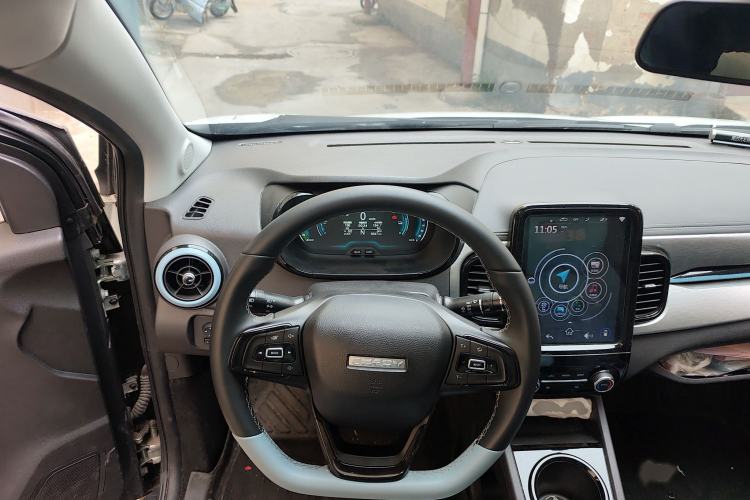 Used Chery Little Ant 2022 Updated Version Sweet Pink Edition Full-Sugar Version 30.6 kWh 30 kW 301 km Steering Wheel