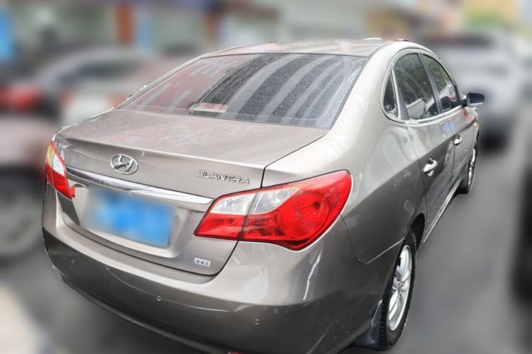 Used Hyundai Celesta 2011 1.6L Automatic Comfort Edition Rear Right 45 Deg
