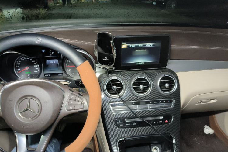 Used Mercedes-Benz GLC 2016 GLC 200 4MATIC Center Console