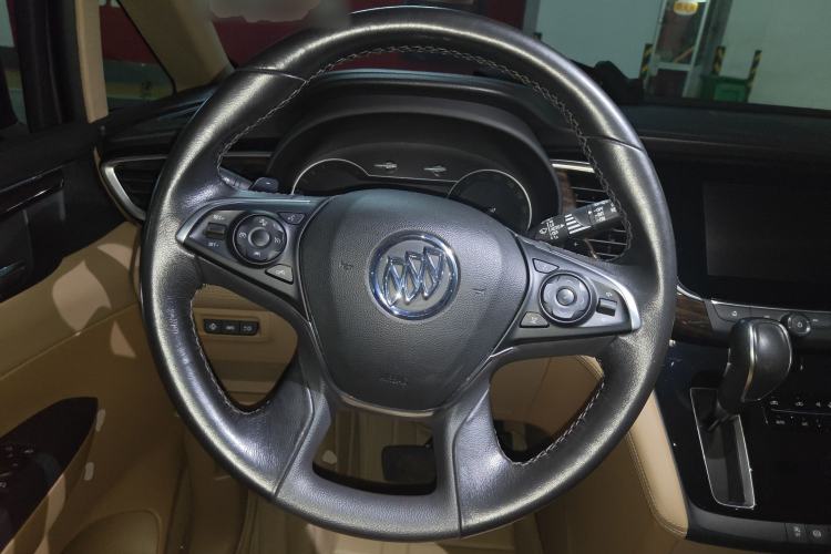 Used Buick GL8 2017 ES 28T Flagship Model China V Standard