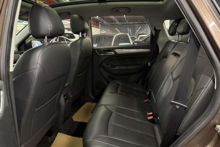 Used Roewe RX5 2016 30T Two-Wheel Drive Automatic Internet Smart Edition