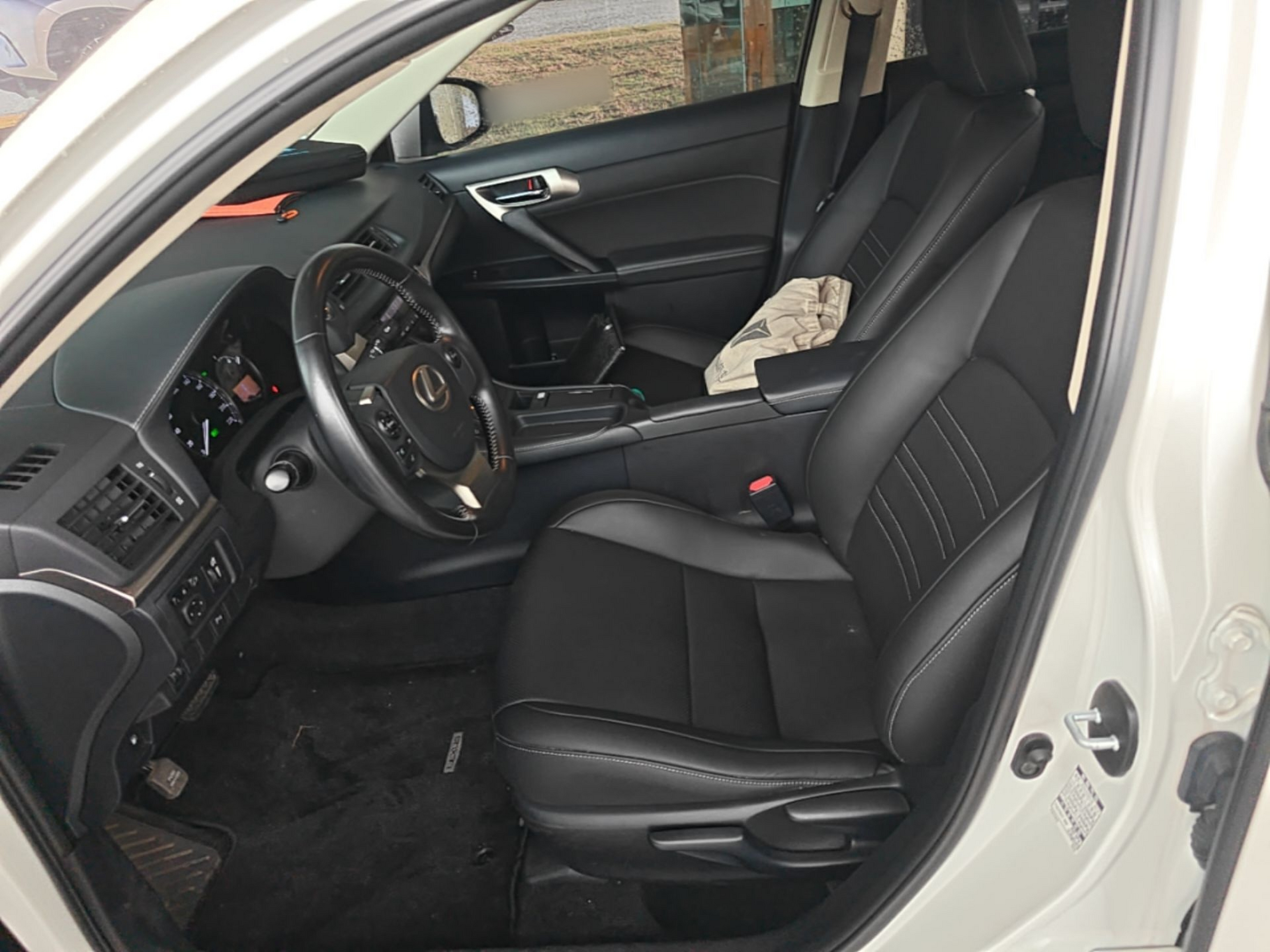 Interior delantero
