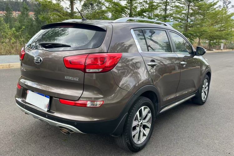 Used Kia Sportage R 2016 2.0L Automatic Two-Wheel Drive GLS Trim