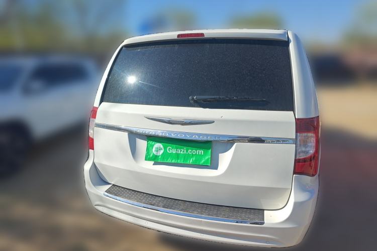 Used Chrysler Grand Voyager 2013 3.6L Luxury Edition Rear