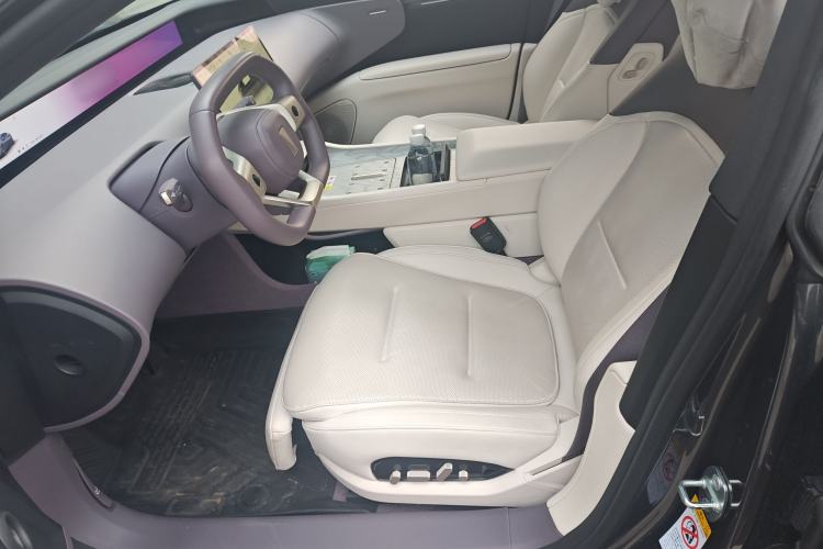 Used Avatr 12 2025 Ultra Extended-Range Edition Left Front Seat