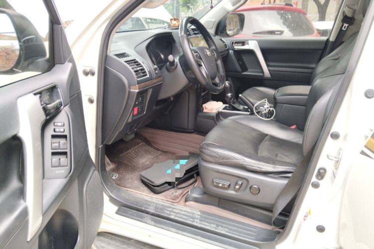 Used Toyota Prado 2018 3.5L Automatic TX-L with Rear-Mounted Spare Tire Driver Seat