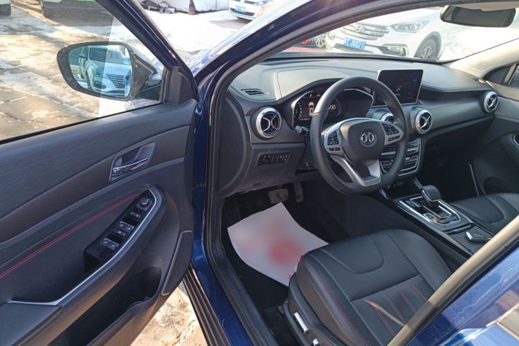 Used BAIC Beijing EX5 2019 Enjoyment Edition
