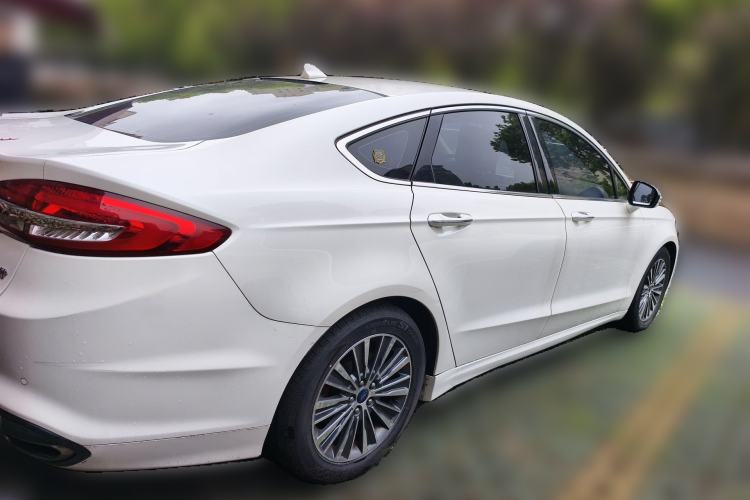 Used Ford Mondeo 2018 EcoBoost 180 Luxury Model Rear Right 45 Deg