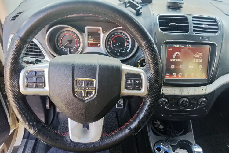 Used Dodge Journey 2014 2.4L Two-Wheel Drive Touring Edition