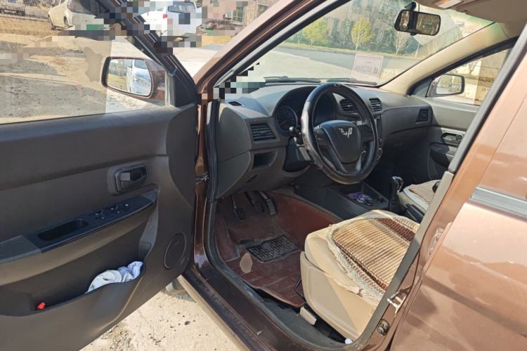 Used Wuling Hongguang 2014 1.2L S Standard Version China IV Standard