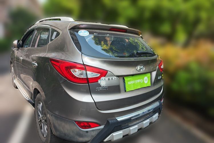 Used Hyundai ix35 2013 2.0L Automatic Two-Wheel Drive Smart GLS China IV Standard Rear Left 45 Deg
