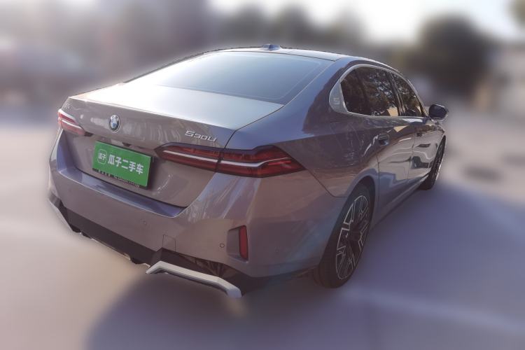 Used BMW 5 Series 2024 530Li Luxury Edition M Sport Package