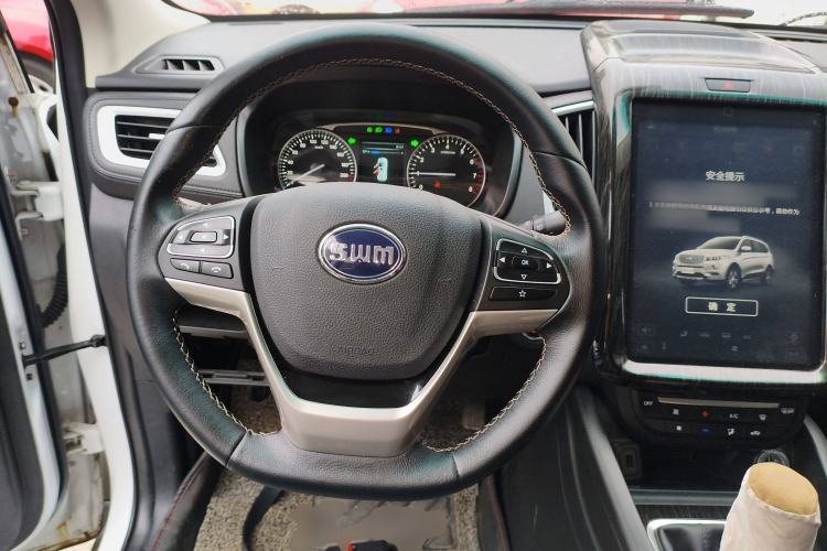 Used SWM X7 2016 1.5T Manual Luxury Edition 7 Seats
