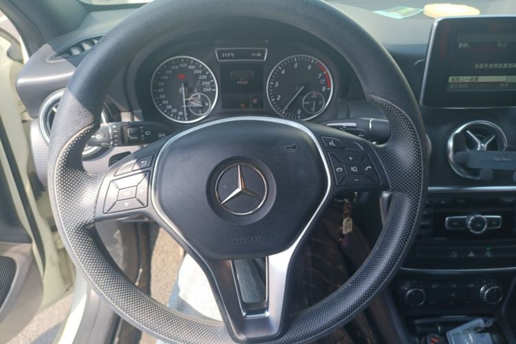 Used Mercedes-Benz A-Class 2015 A 180 Standard Model
