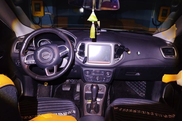 Used Jeep Compass 2017 200T Automatic Family Edition