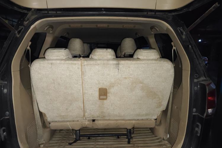 Used Baojun 730 2014 1.5L manual Comfort version 7 seats