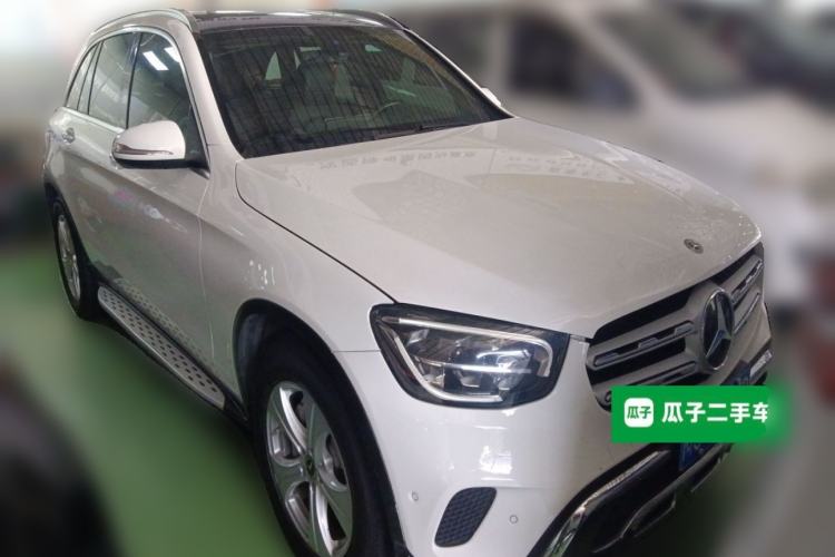Used Mercedes-Benz GLC 2020 GLC 260 L 4MATIC Dynamic Model Front Right 45 Deg