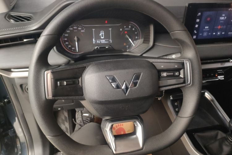 Used Wuling Jiachen 2022 1.5L Manual Comfort Edition
